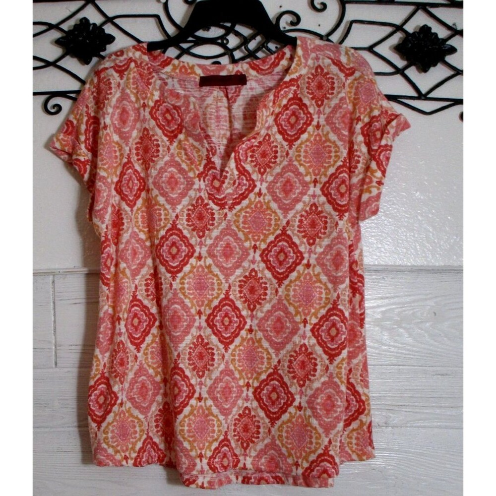 Love Scarlett Women's Top Size M Short Sleeve Multicolored V Neck